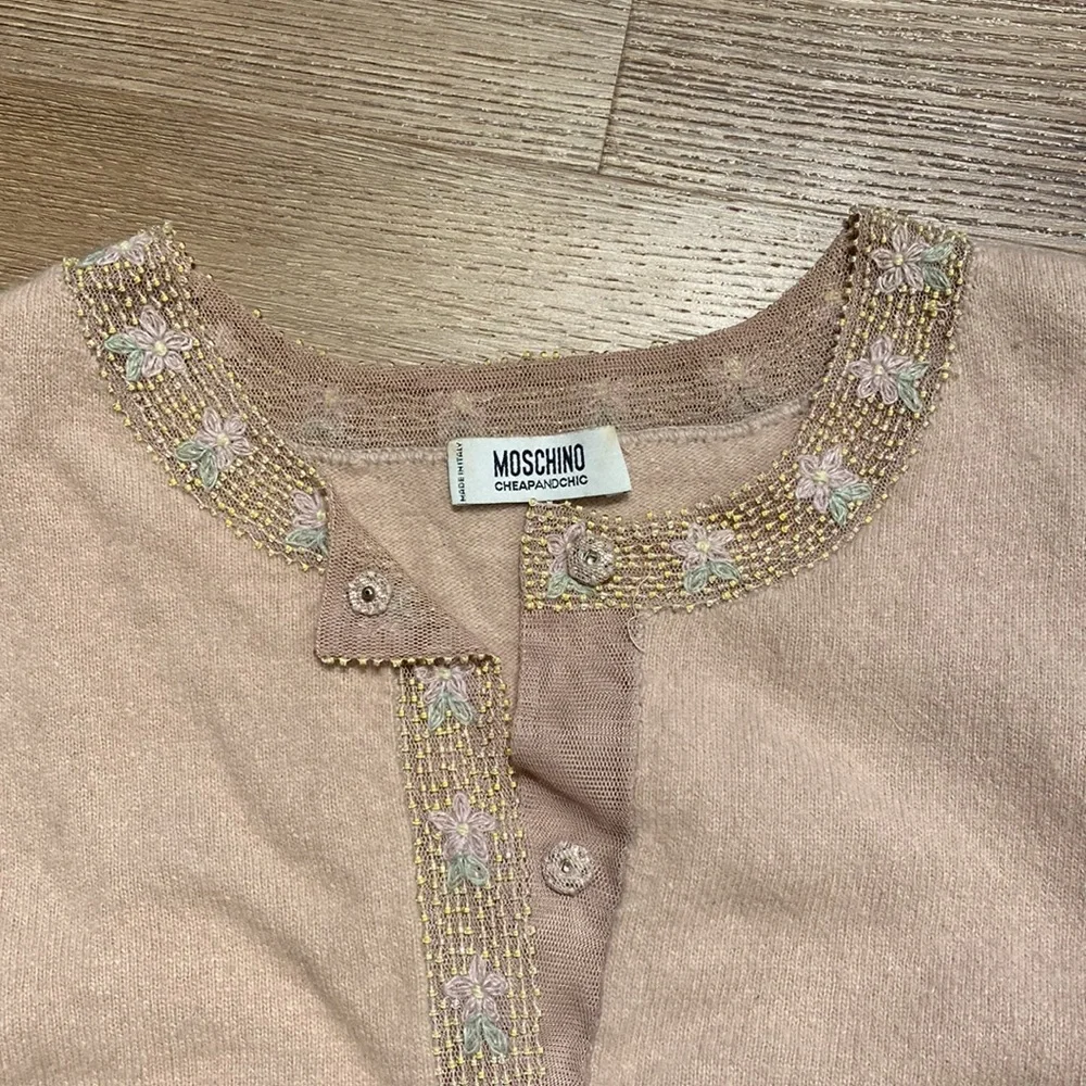 Moschino Wool Cardigan❤️ - Picture 3 of 17